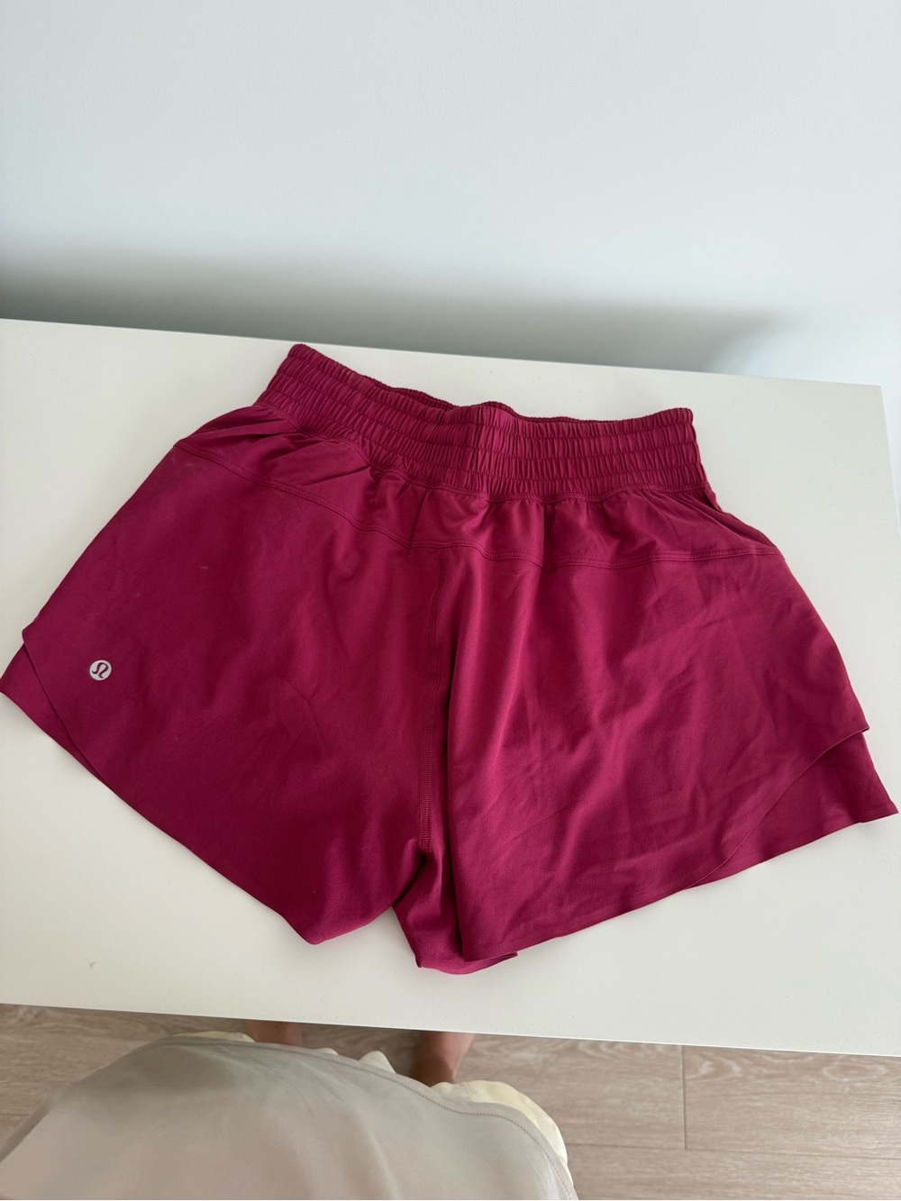 Lululemon shake it out short 2.5” inseam magenta smoke
